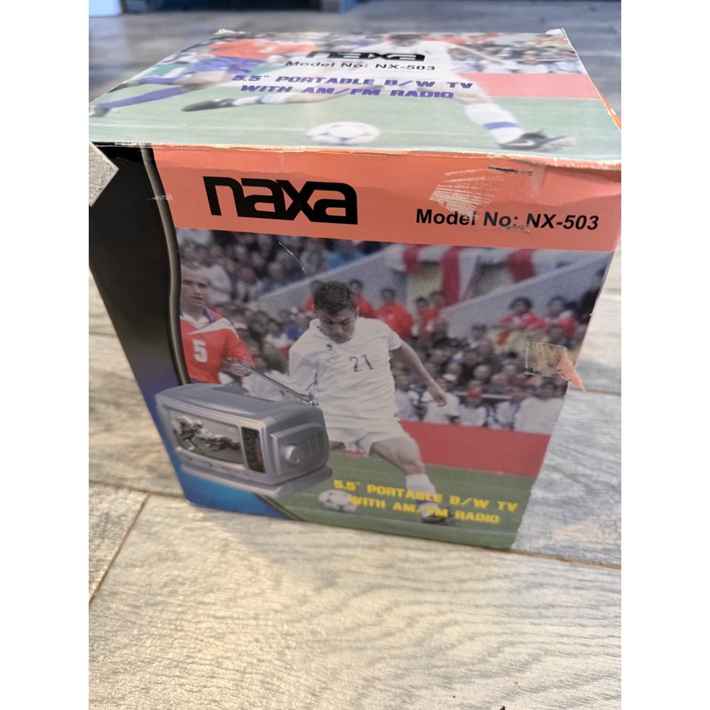 Naxa Portable TV NX-503 5.5" Television AM/FM Radio Vintage NWT Travel 90s Retro